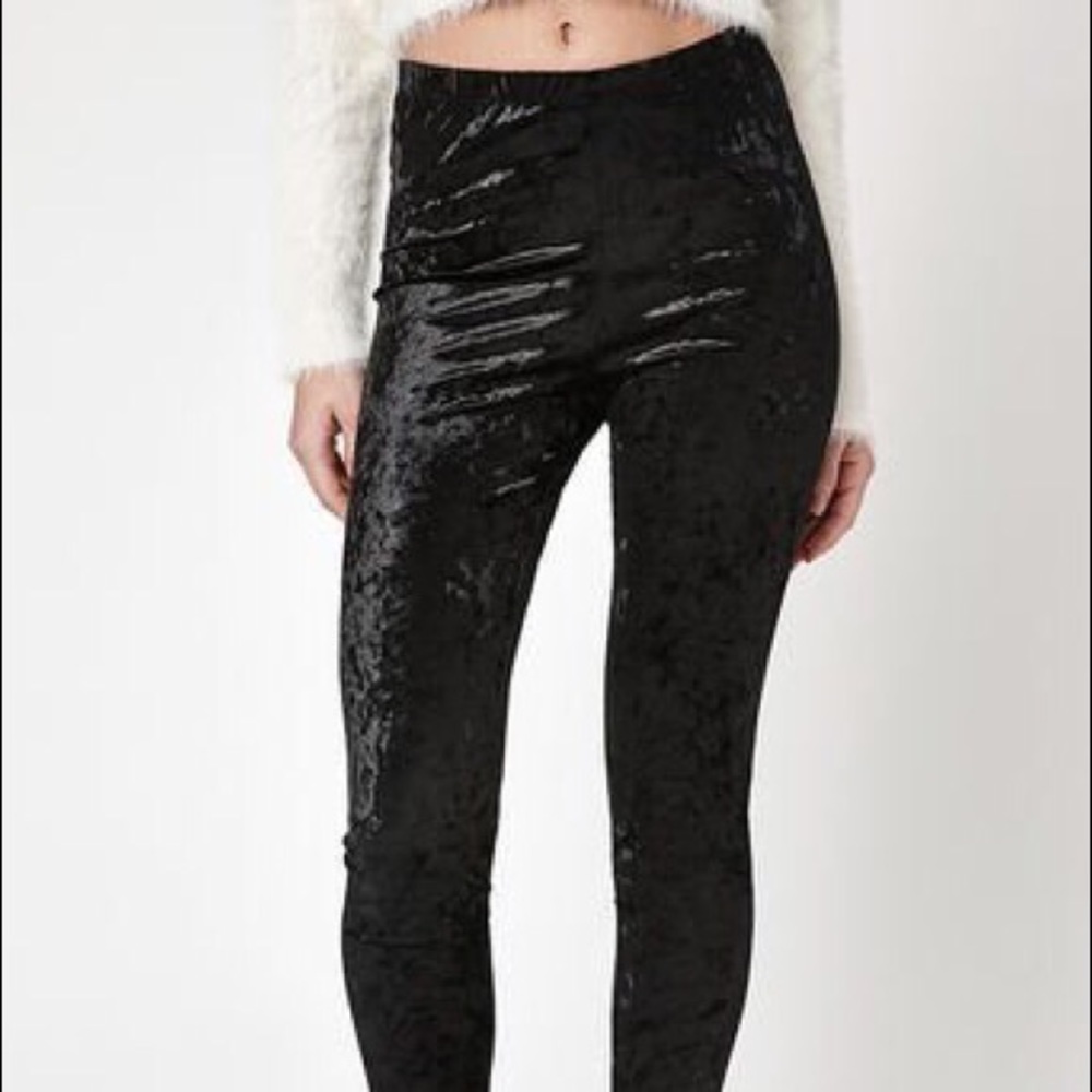 LA Hearts Velvet leggings